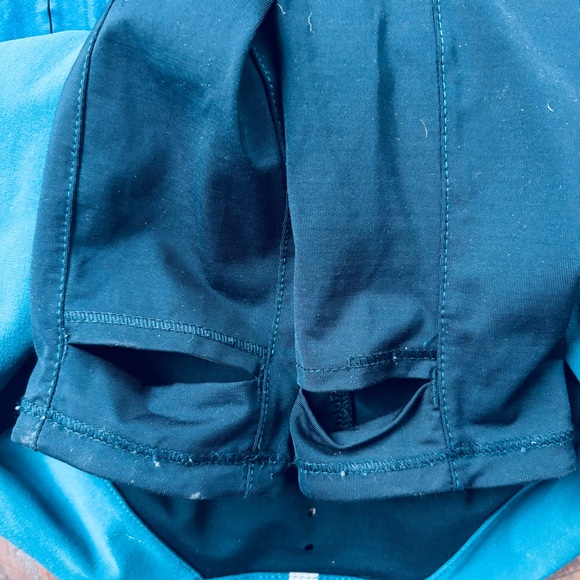 New Balance Women’s Precision Run Jacket XS Teal/Navy Blue - Picture 5 of 9